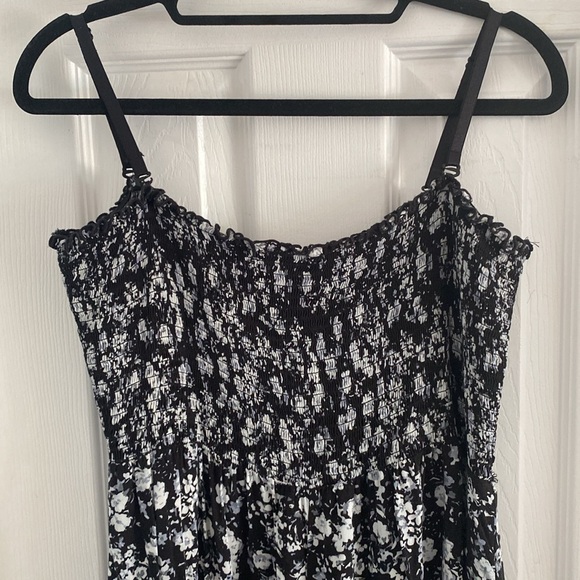 Jumpsuit-XL - Picture 2 of 12